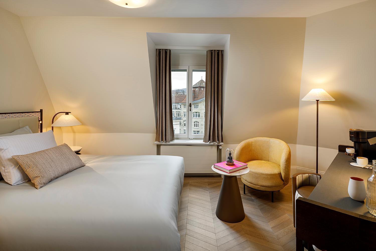 Small Luxury Hotel Ambassador Zürich Exterior foto